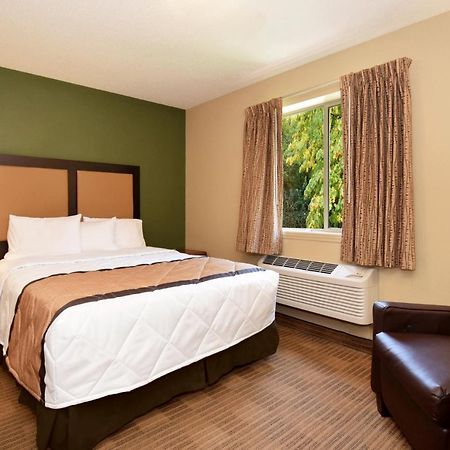 Suburban Studios Houston North I-45 Екстер'єр фото