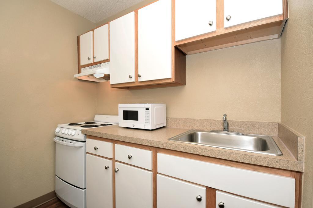 Suburban Studios Houston North I-45 Екстер'єр фото