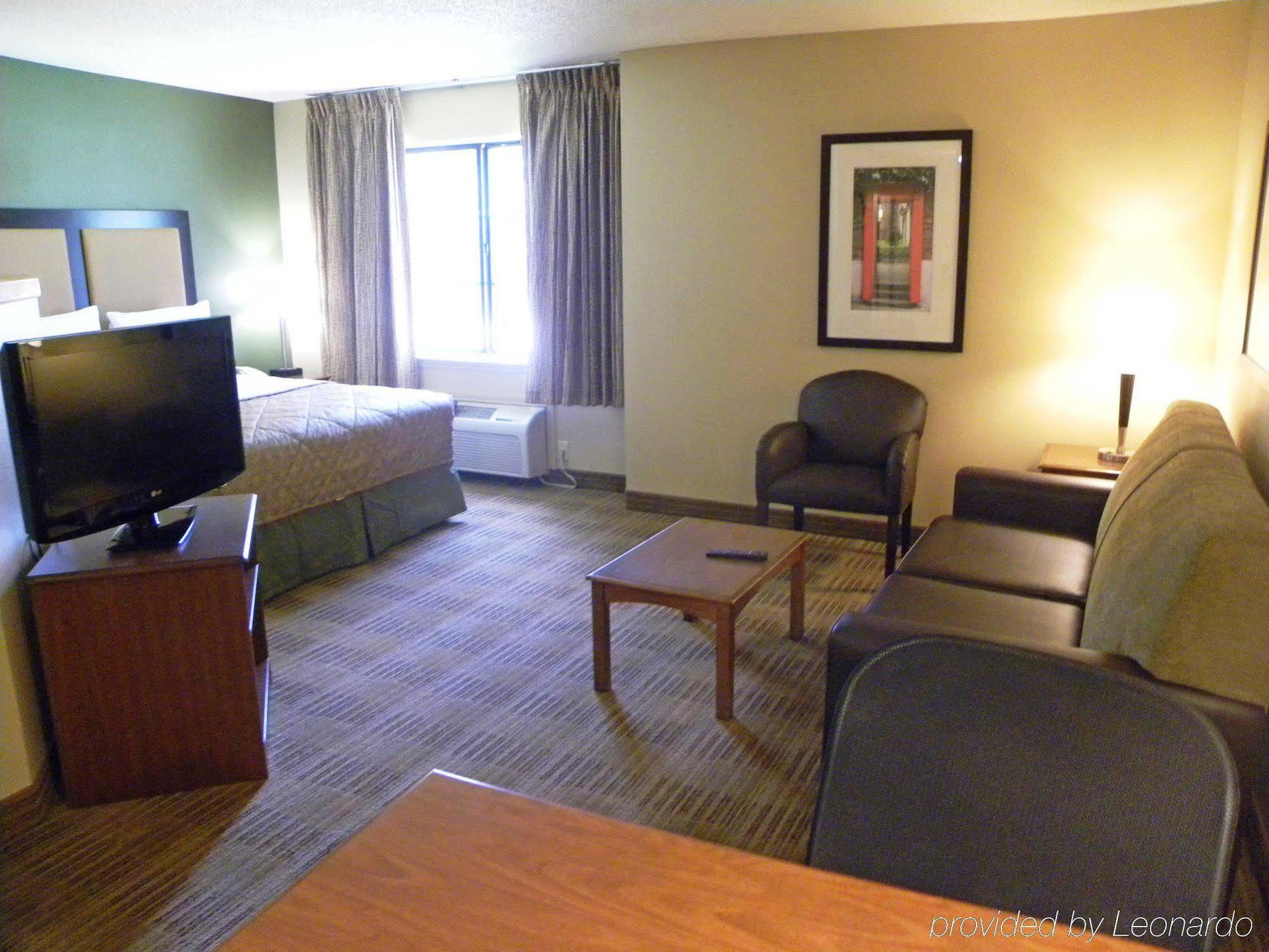 Suburban Studios Houston North I-45 Екстер'єр фото